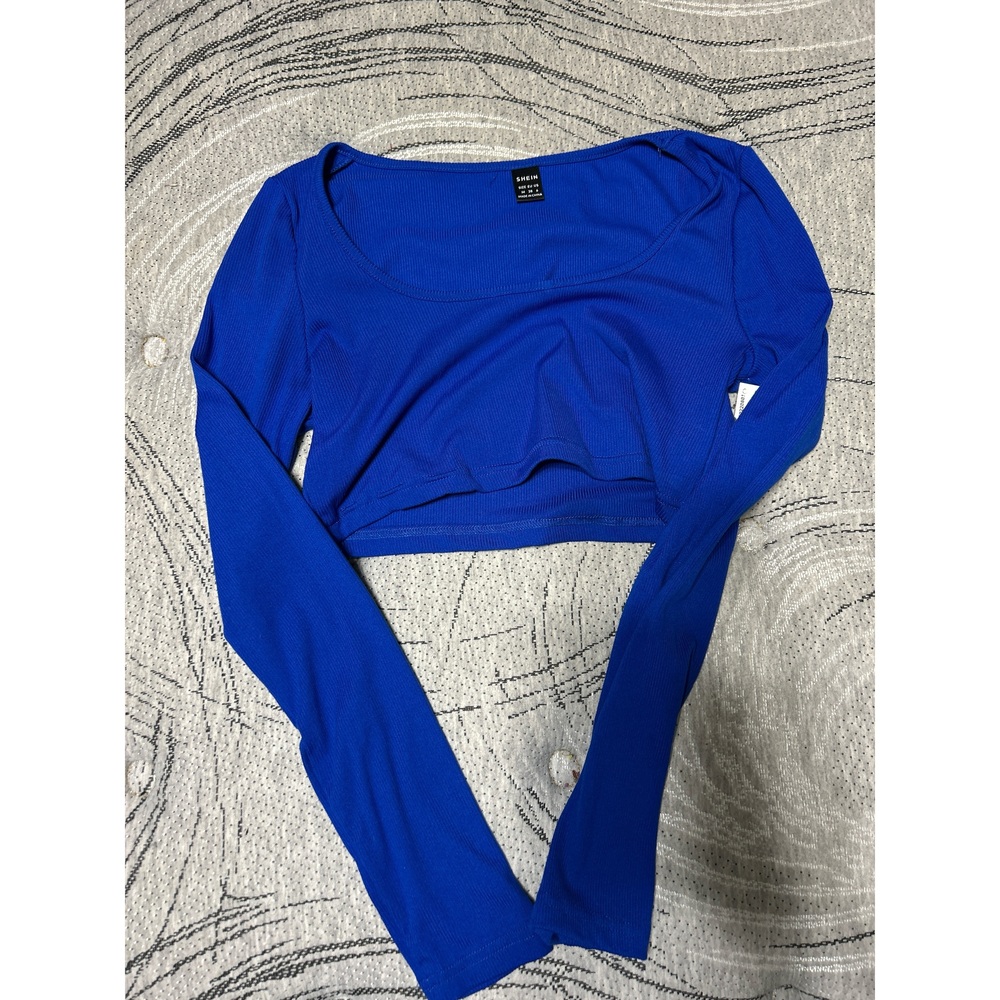 Cobalt Cutout Crop